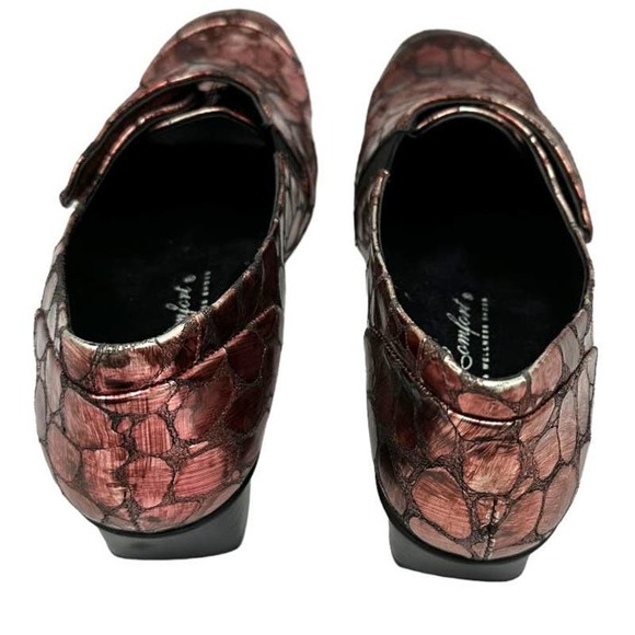 HELLE COMFORT RED SNAKE PRINT BLOCK HEEL LOAFERS SIZE 6.5-7 - Picture 4 of 7